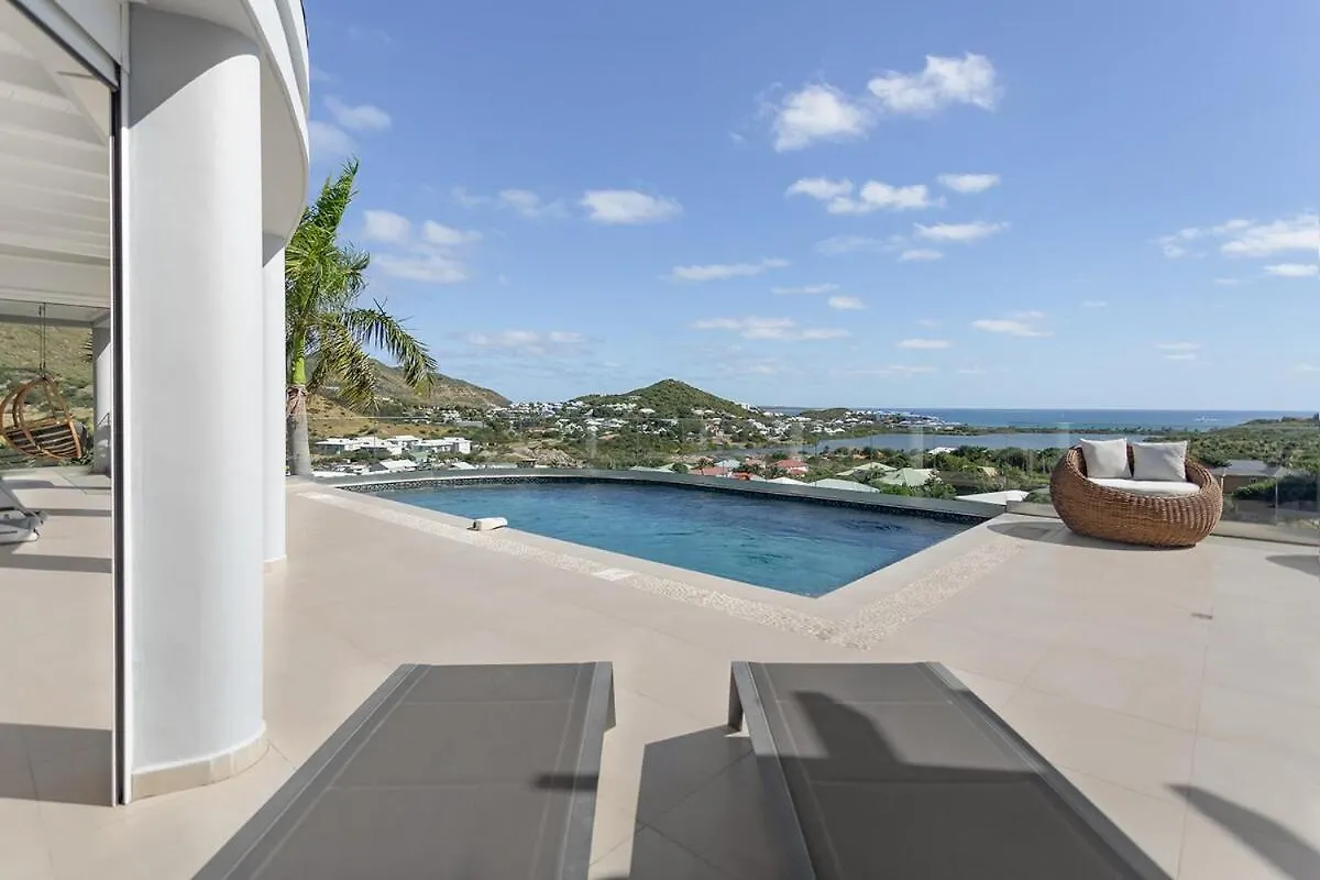 Villa Venus, 4 Bdr With View! Saint Martin