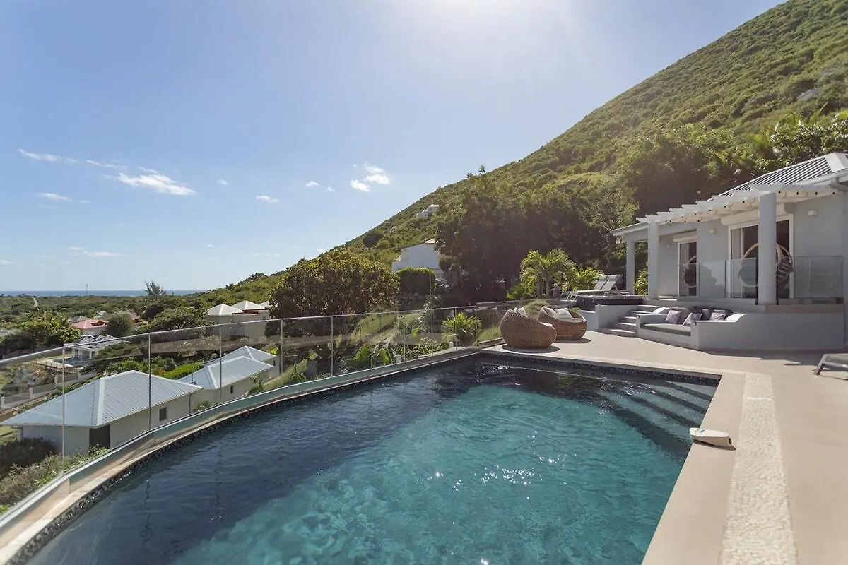 Villa Venus, 4 Bdr With View! Saint Martin