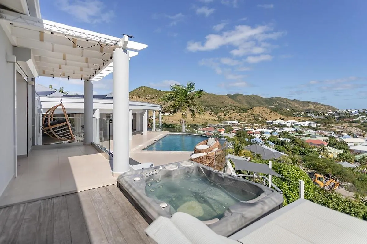Villa Venus, 4 Bdr With View! Saint Martin